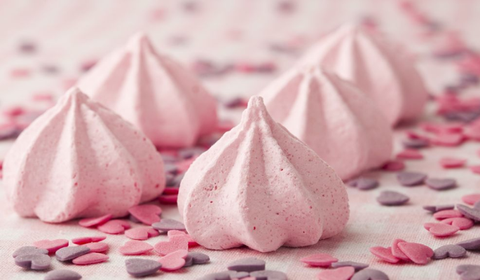 Réalise une fraise en meringue - Cristal Centre